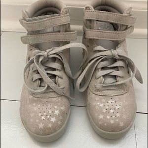 EUC- Reebok High top